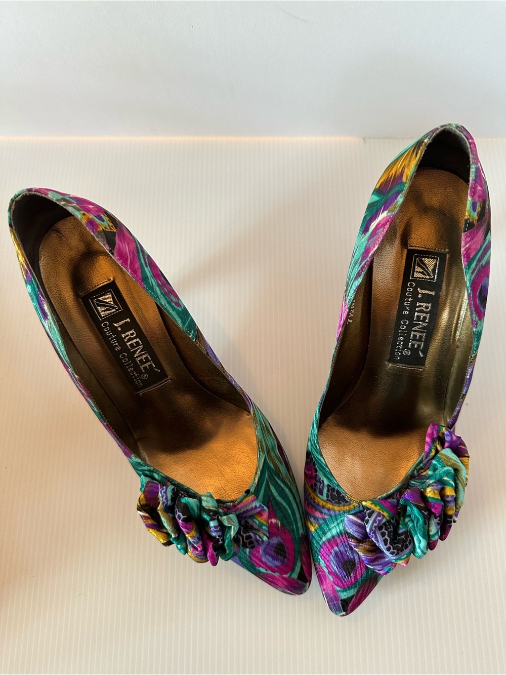 Renee Promenade Peacock Floral Pumps 7.5M Couture